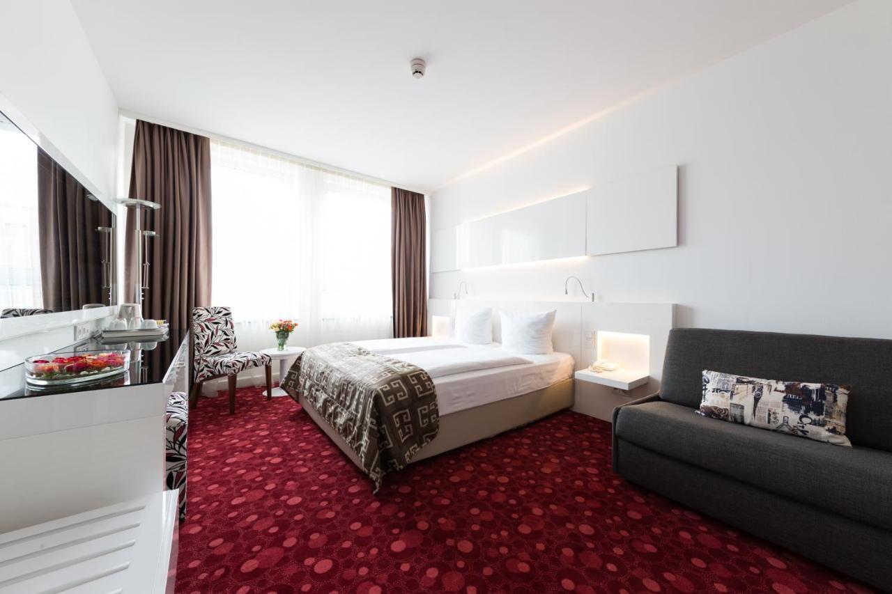 Hotel Bayer'S Munich Exterior photo