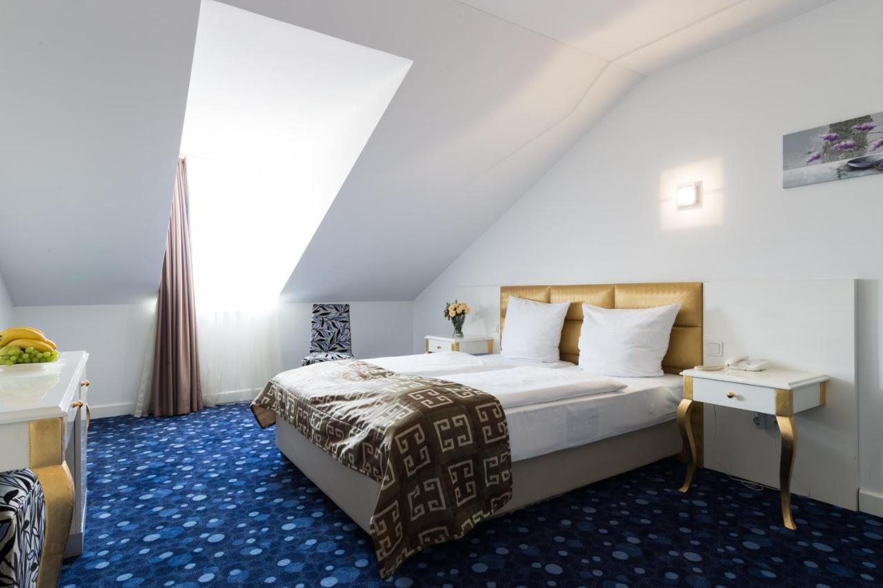 Hotel Bayer'S Munich Exterior photo