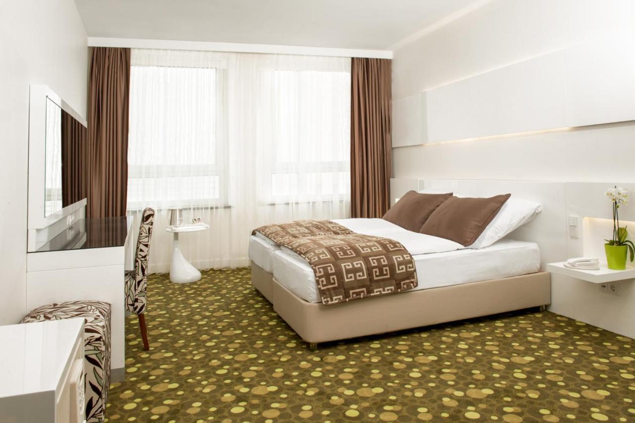Hotel Bayer'S Munich Exterior photo